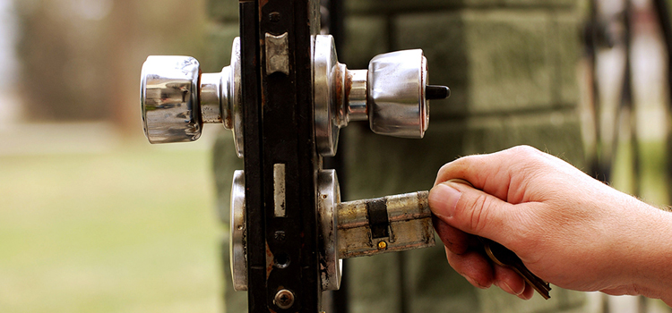 front door latch repair Huntington Park